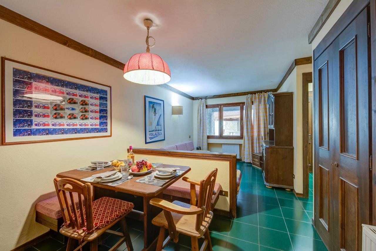 Grange Hike & Ski Sestriere Apartments - Happy Rentals Bagian luar foto