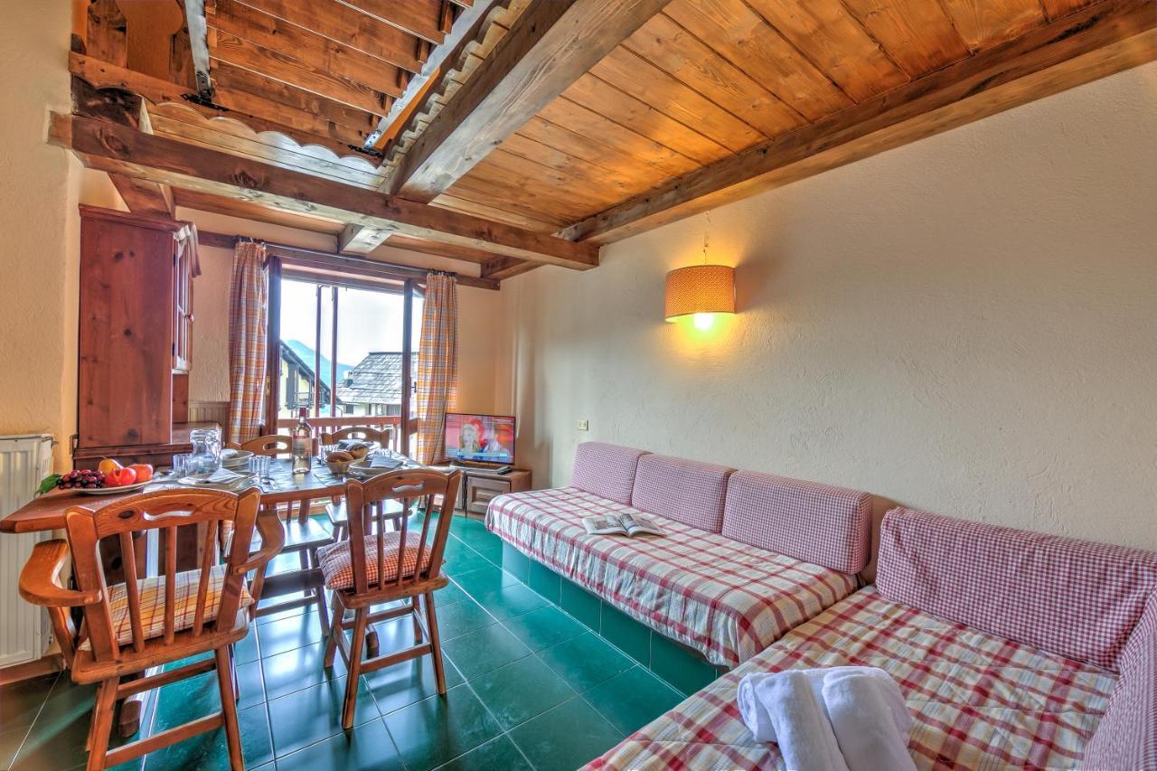 Grange Hike & Ski Sestriere Apartments - Happy Rentals Bagian luar foto