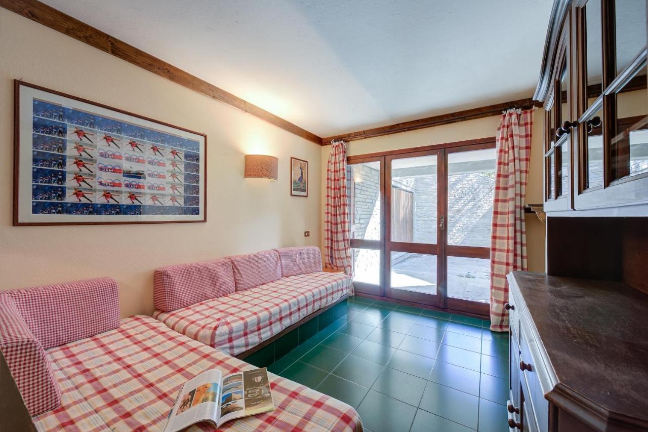 Grange Hike & Ski Sestriere Apartments - Happy Rentals Bagian luar foto