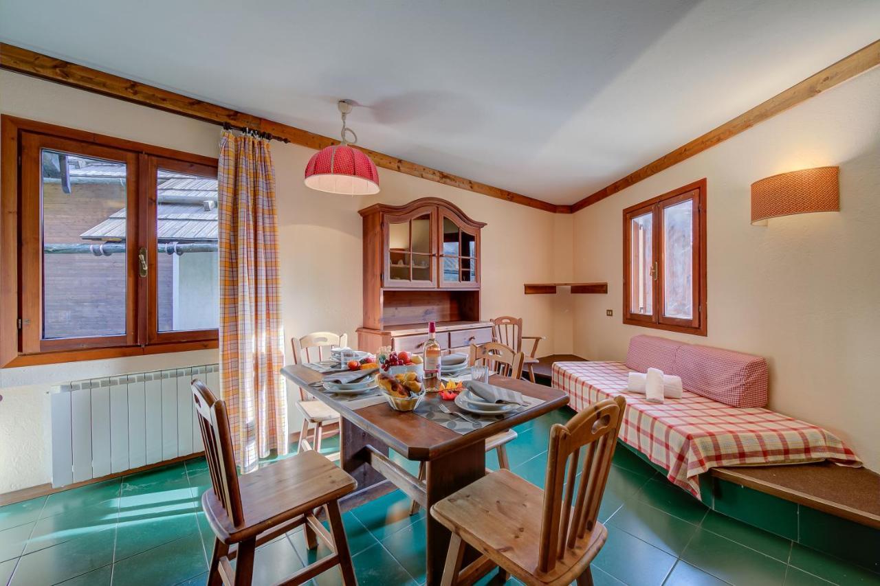 Grange Hike & Ski Sestriere Apartments - Happy Rentals Bagian luar foto