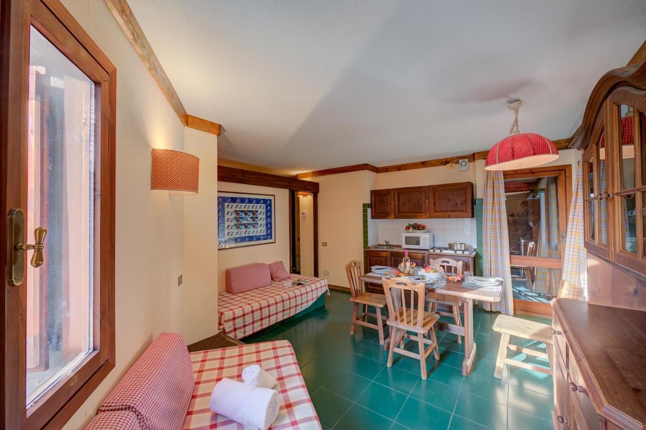 Grange Hike & Ski Sestriere Apartments - Happy Rentals Bagian luar foto