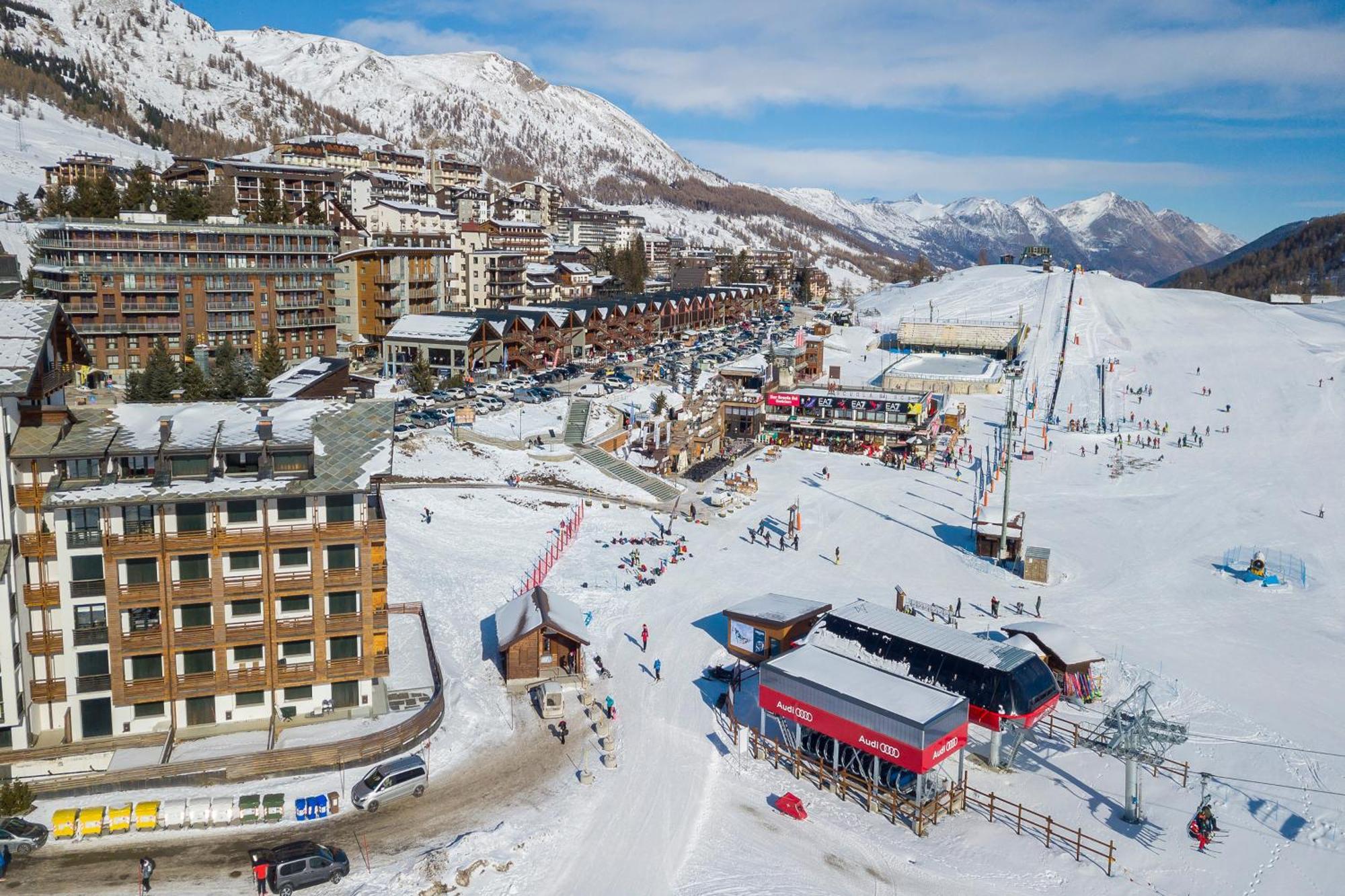 Grange Hike & Ski Sestriere Apartments - Happy Rentals Bagian luar foto