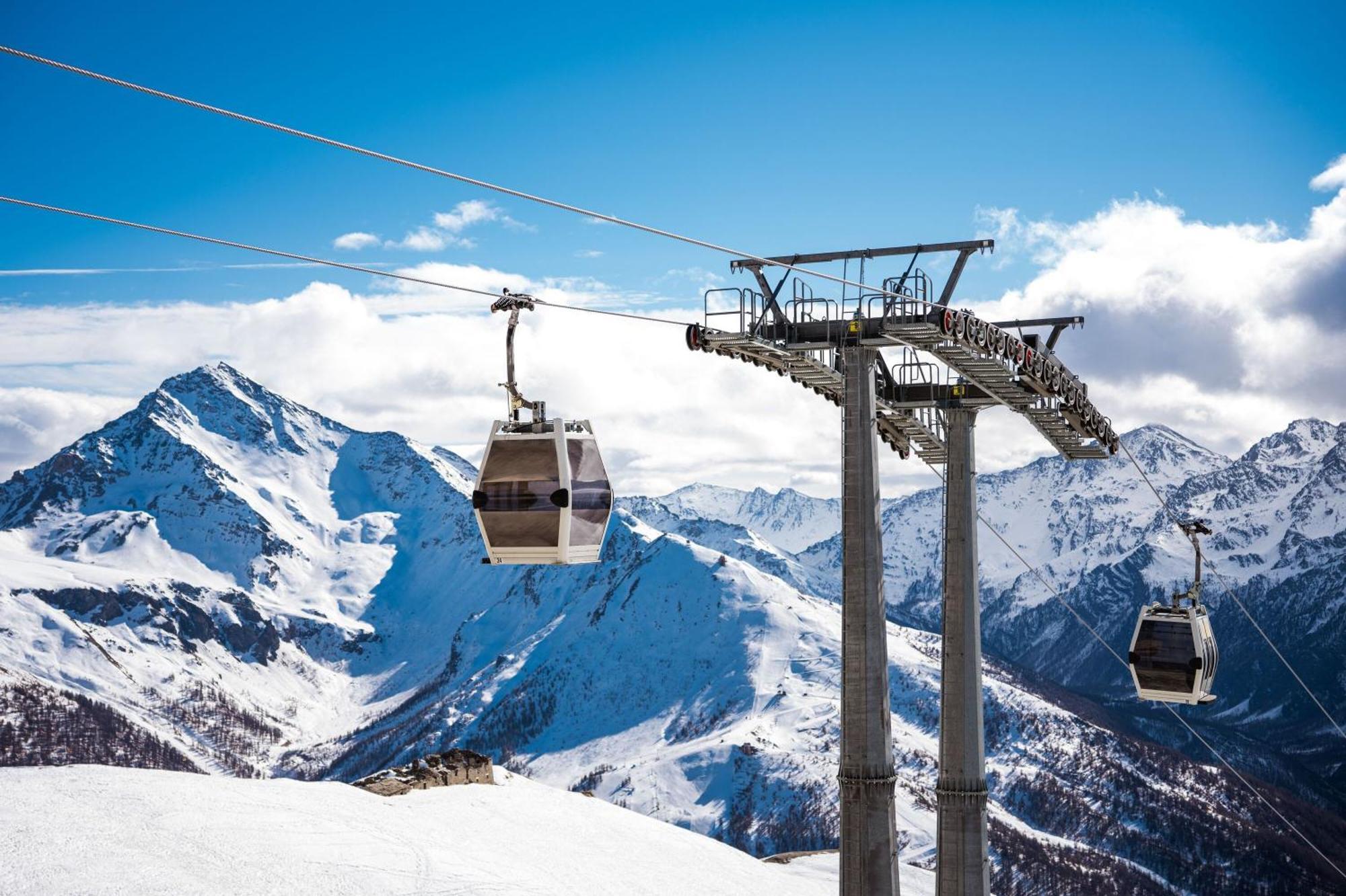Grange Hike & Ski Sestriere Apartments - Happy Rentals Bagian luar foto